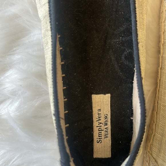 Simply Vera Wang  Espadrille Rhino Stone Shoes Size 9 - Picture 6 of 8